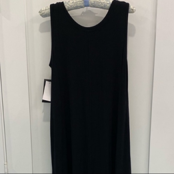 - 30-50% OFF BUNDLES! NWT STRETCH MAGASCHONI BLACK KNIT TANK DRESS TUNIC POCKETS - Picture 9 of 9